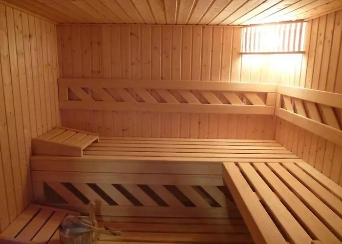 Chalet Ski- Und Sommer-chalet Für 10 Personen In