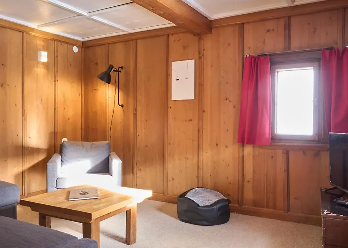 Ski- Und Sommer-chalet Für 10 Personen In Chalet